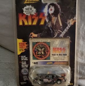 Kiss diecast